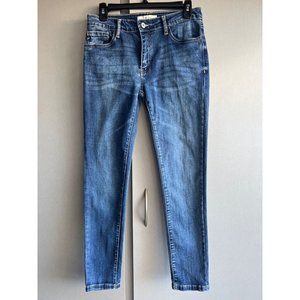 KanCan Los Angeles Mid Rise Medium Wash Skinny Jeans Juniors 9/28 KC11214
